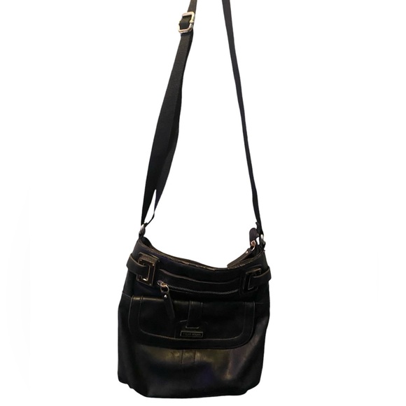 Tyler Rodan bag in black - Picture 2 of 2